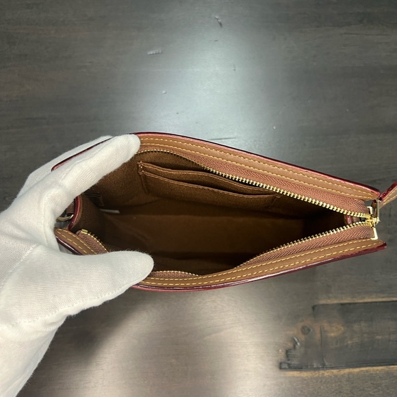 Coach Slim Crossbody In Signature Canvas w/ Floral Print Gold Tone Hardware - Picture 9 of 16